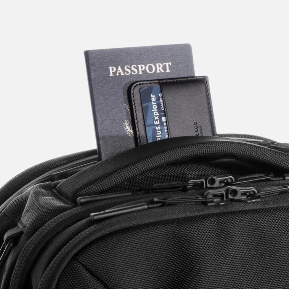 Aer Travel Pack 2 33L Black Like New
